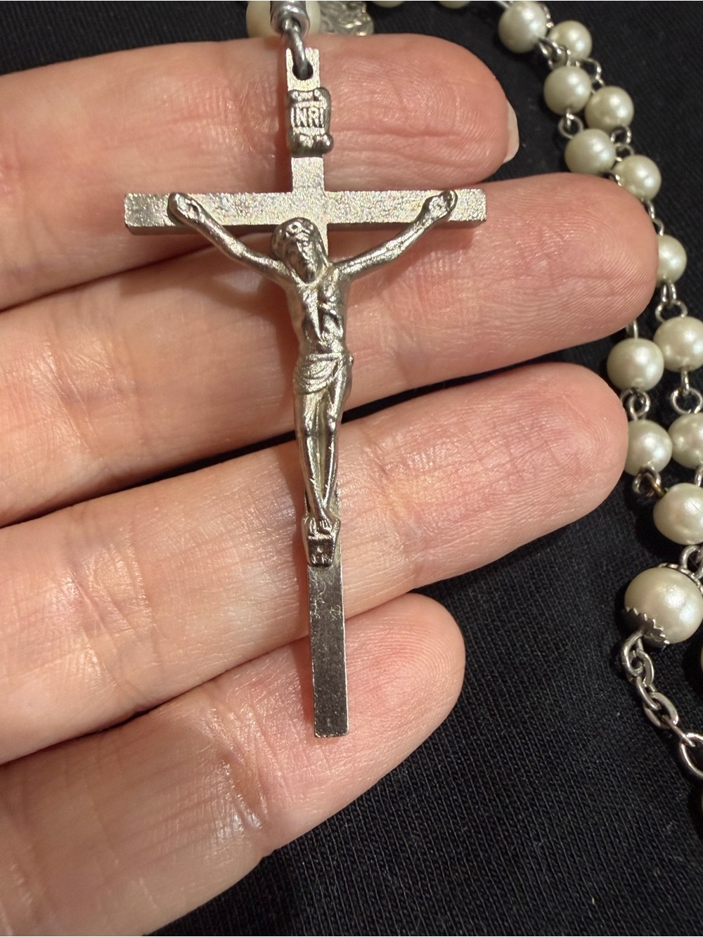 Pearl Bead Rosary Necklace with Crucifix - Picture 5 of 6